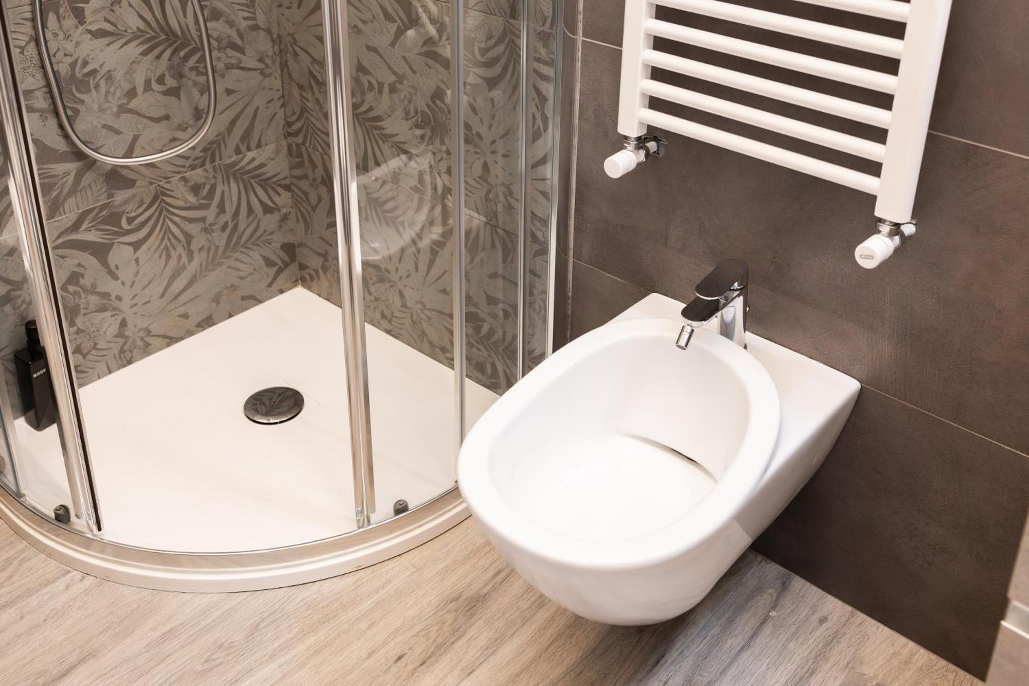 Dall'Arca Suites Bologna Station - Center - Fiera Eksteriør billede
