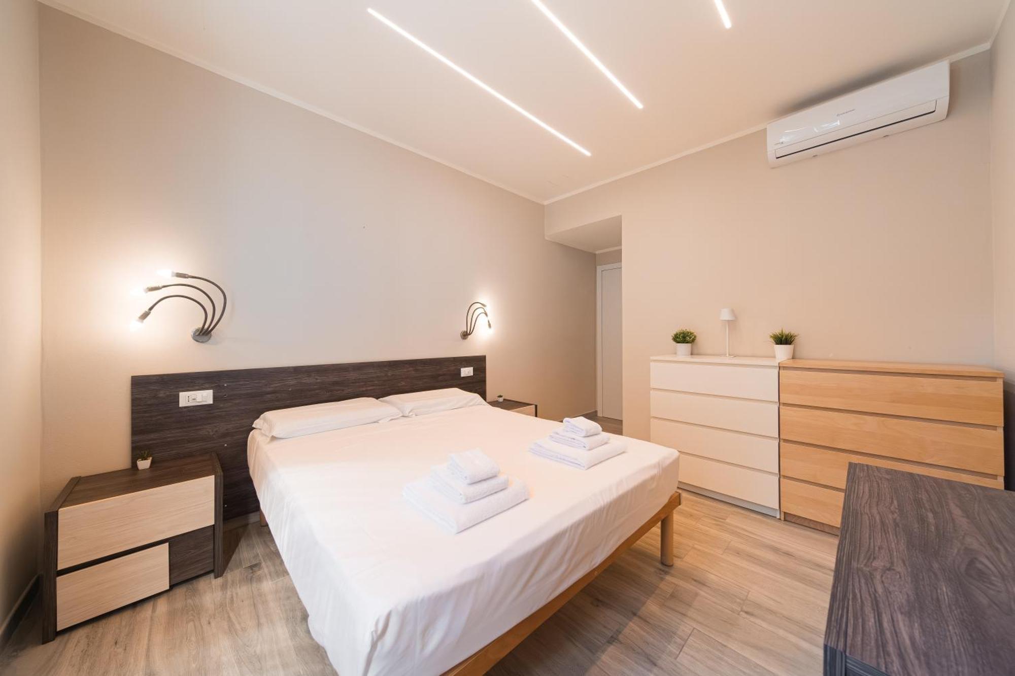 Dall'Arca Suites Bologna Station - Center - Fiera Eksteriør billede