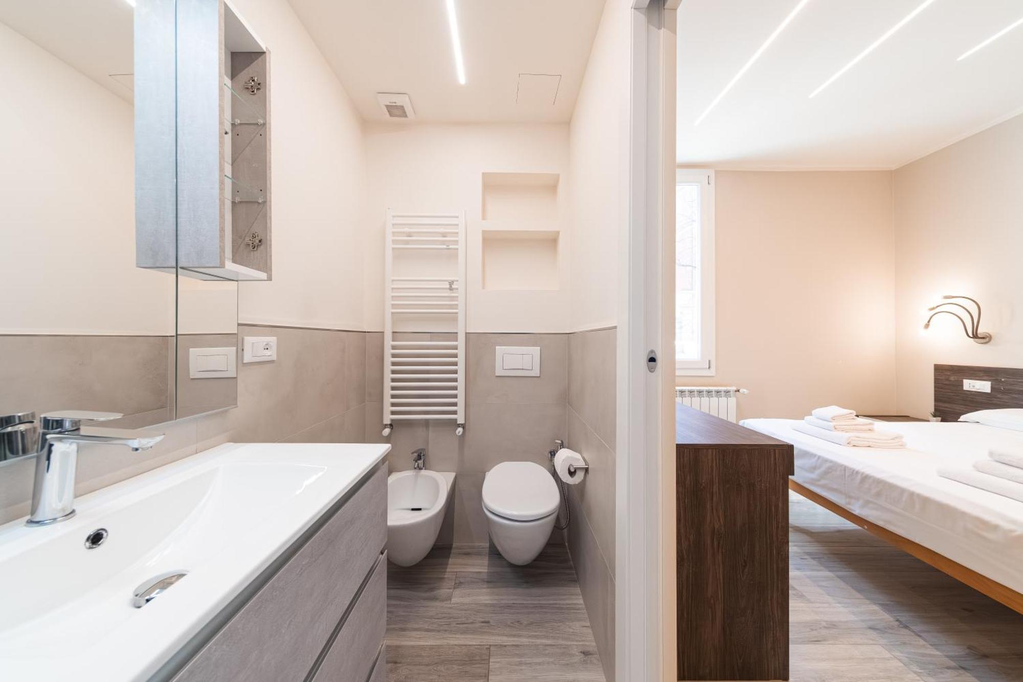 Dall'Arca Suites Bologna Station - Center - Fiera Eksteriør billede