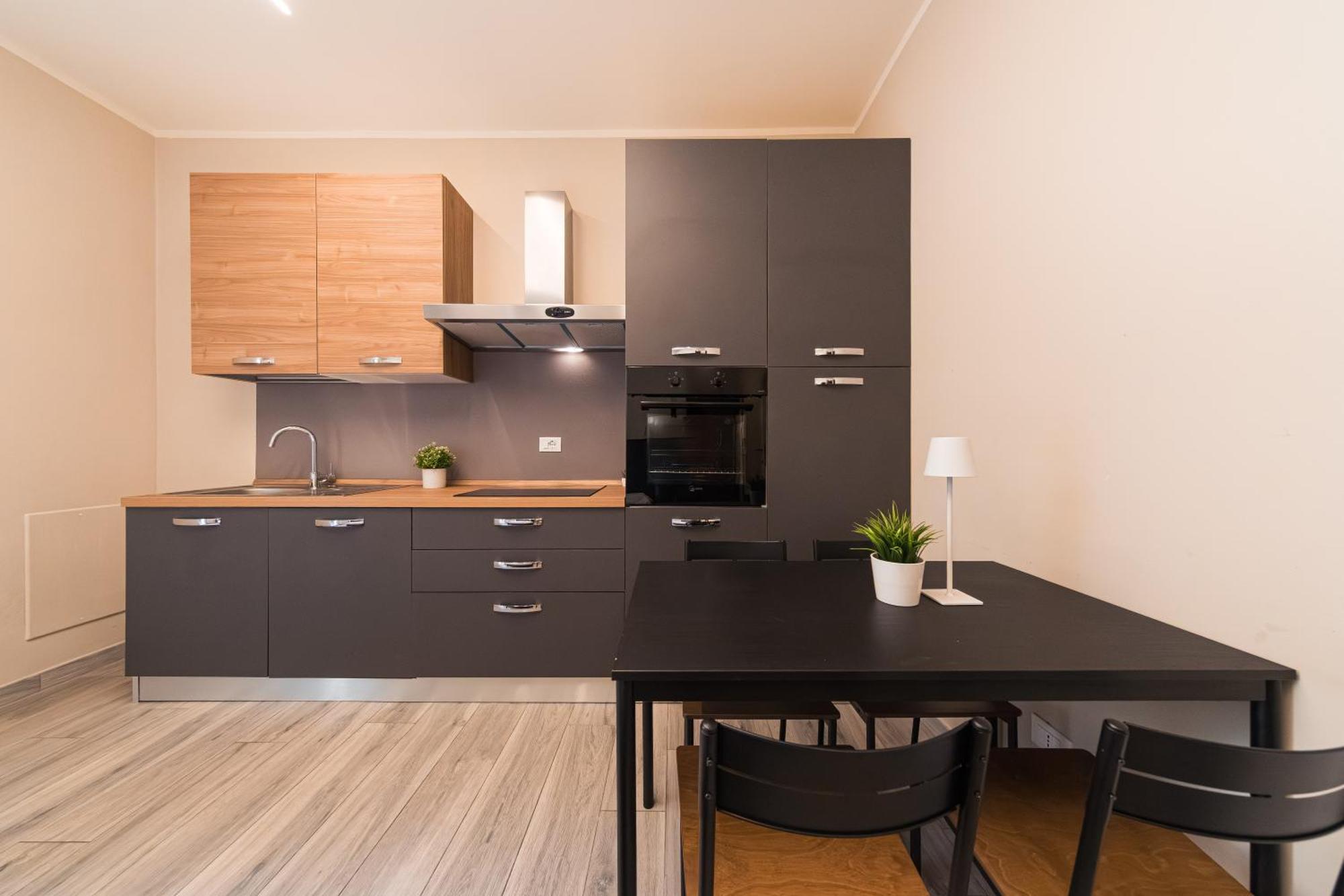 Dall'Arca Suites Bologna Station - Center - Fiera Eksteriør billede